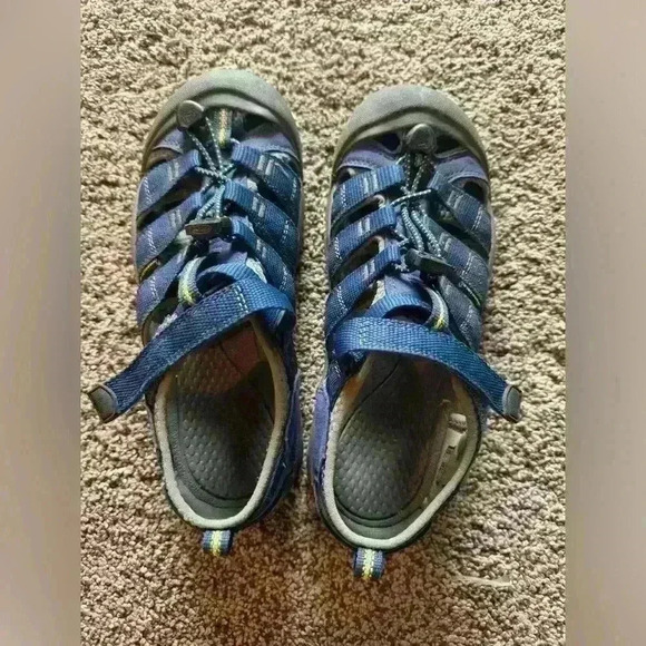 Keen Shoes - Keen Newport H2 women size 7 blue yellow